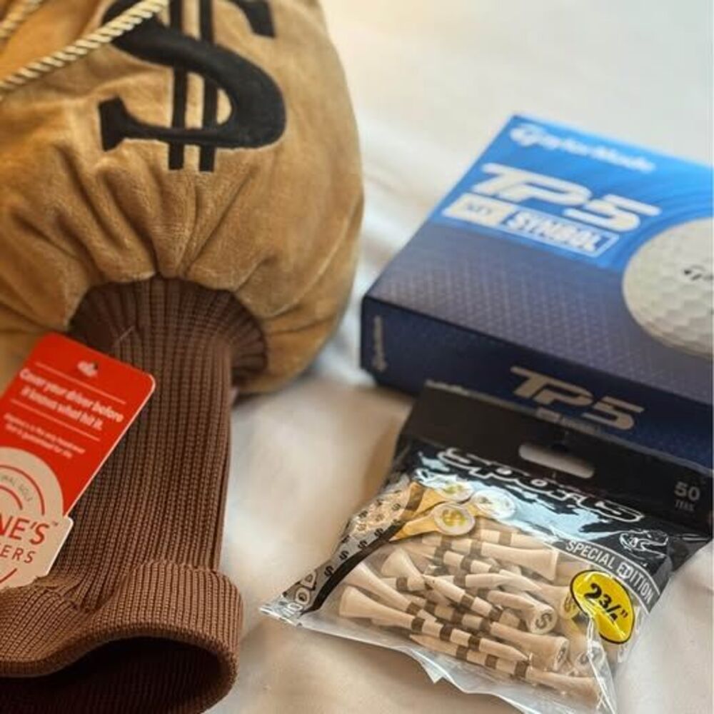 NWT-Golf Sport Accessories, Money Theme, Taylor Made Balls, Tee’s & Club Cover - Picture 3 of 10
